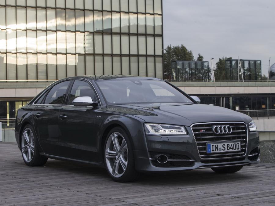  Audi S8 (D4) 2013 года  (WW) (фото 27 из 38)